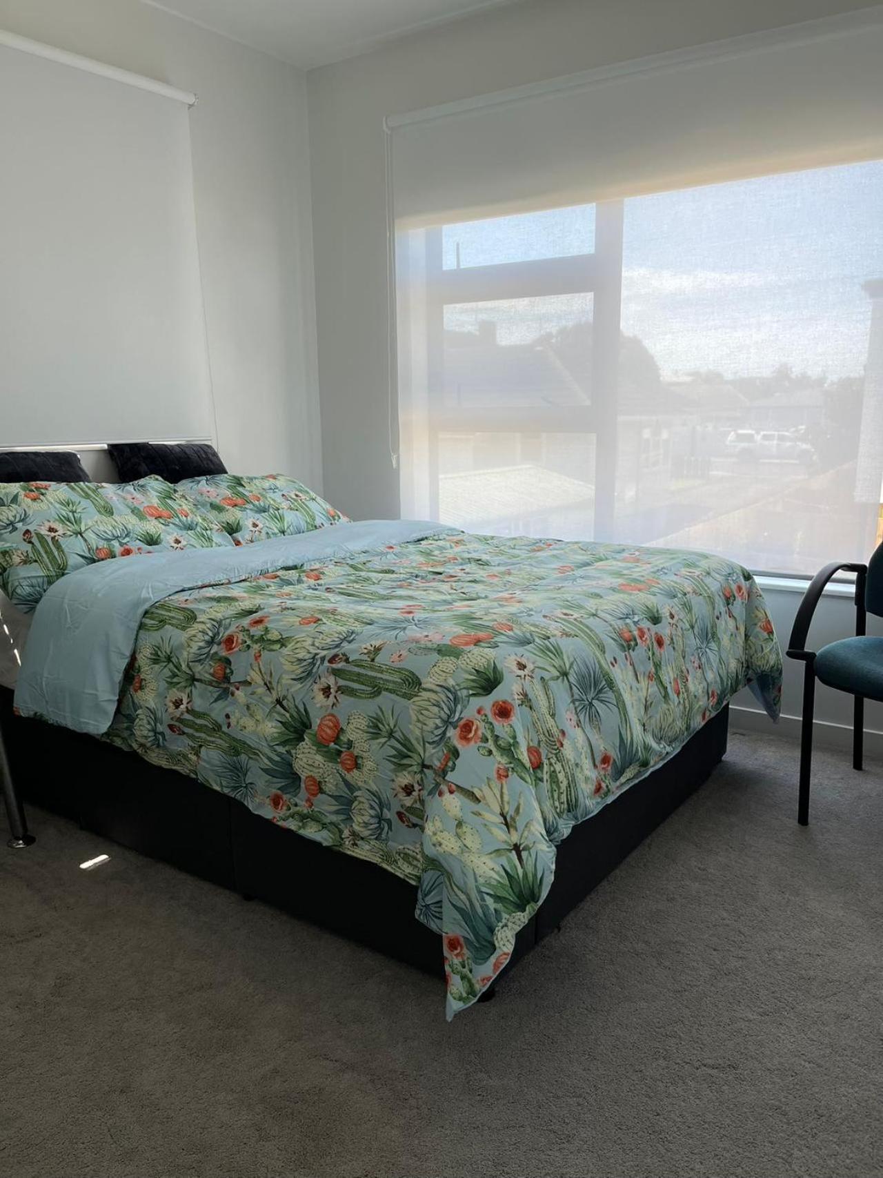Relax By The Tamaki River Auckland Exterior photo